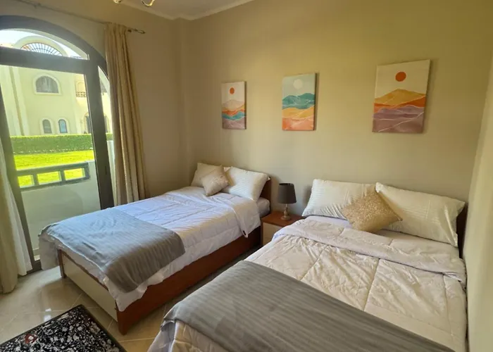 Apartman Sahl Hasheesh Finest - Gravity Beachfront Family 2 Bedroom - Non Egyptian Only Garden Pools View *