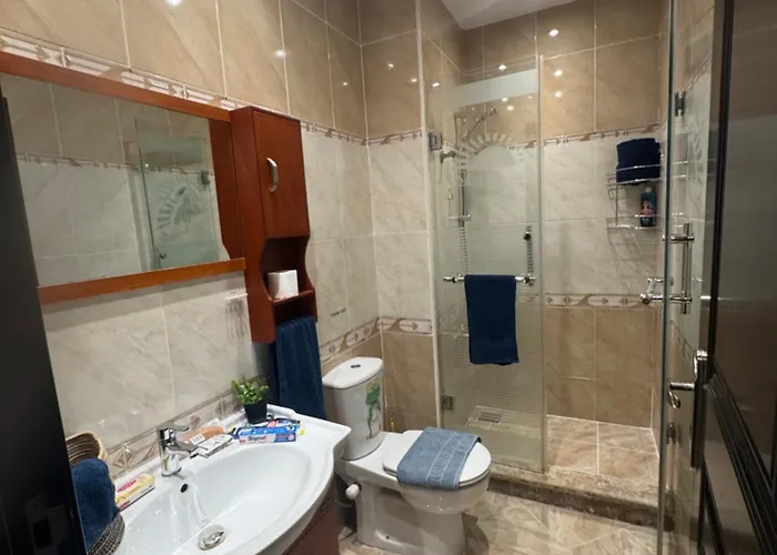 Sahl Hasheesh Finest - Gravity Beachfront Family 2 Bedroom - Non Egyptian Only Garden Pools View *
