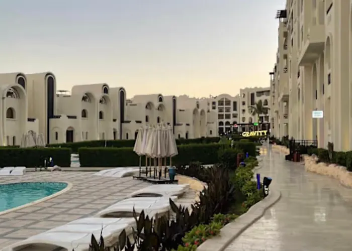 Sahl Hasheesh Finest - Gravity Beachfront Family 2 Bedroom - Non Egyptian Only Garden Pools View Apartman