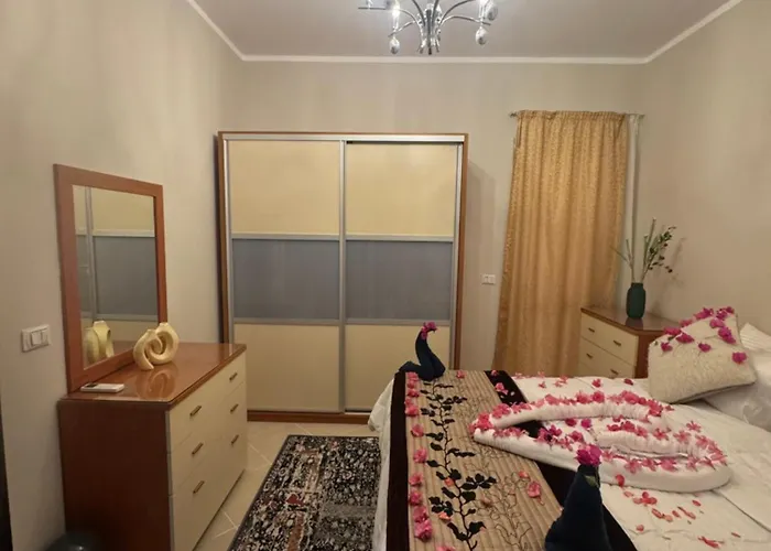 Apartman Sahl Hasheesh Finest - Gravity Beachfront Family 2 Bedroom - Non Egyptian Only Garden Pools View *