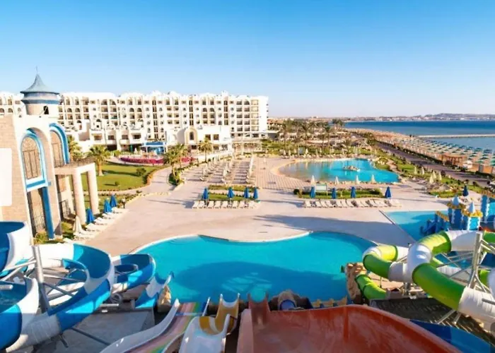 Sahl Hasheesh Finest - Gravity Beachfront Family 2 Bedroom - Non Egyptian Only Garden Pools View Apartman Gurdaka